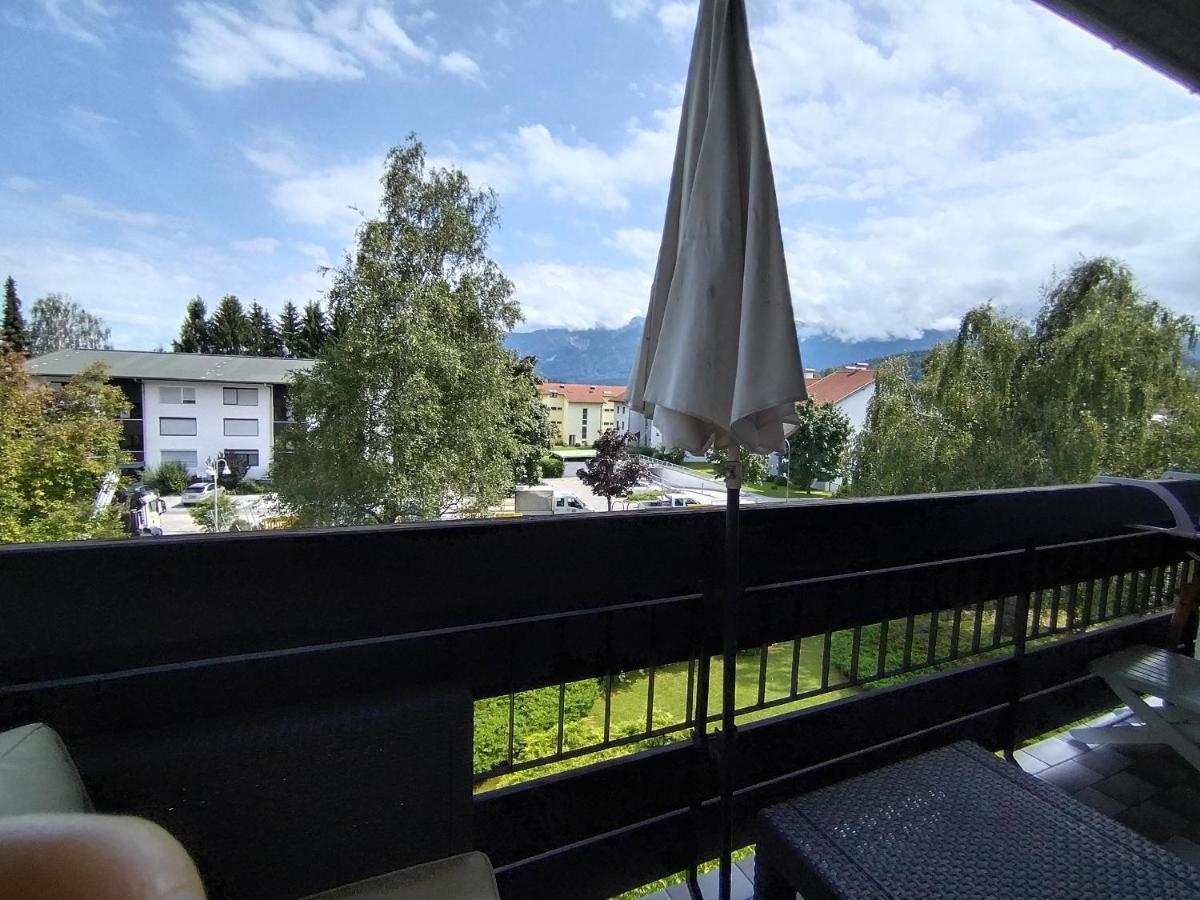 דירות וילאך Waldeslust Warmbad Mit Balkon Und Privatem Parkplatz מראה חיצוני תמונה